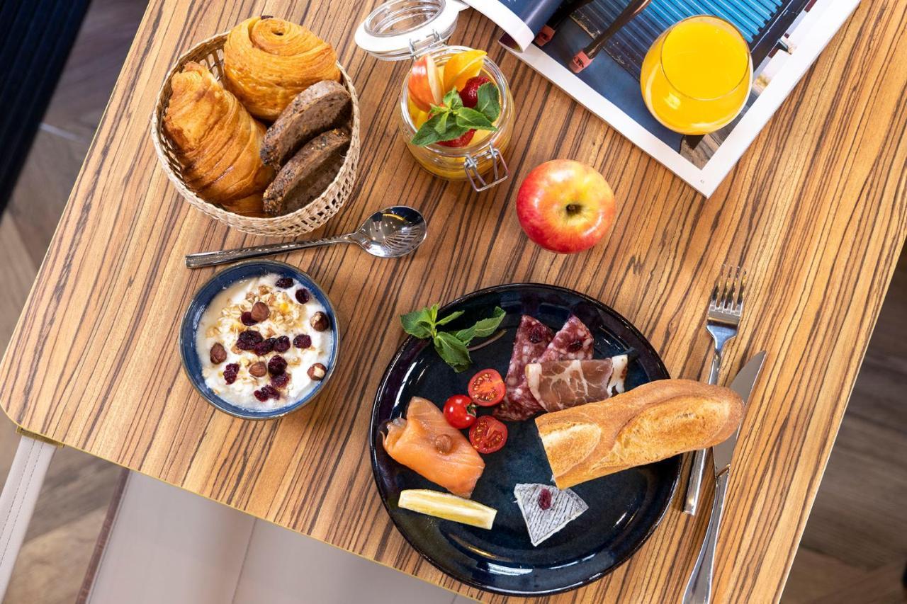 Hotel Le Rocroy Paryż Zewnętrze zdjęcie