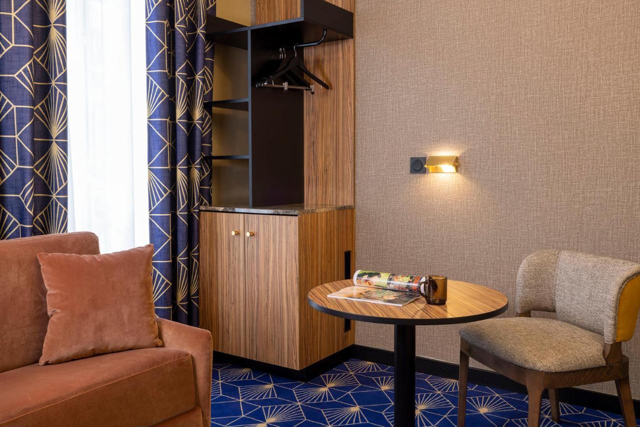 Hotel Le Rocroy Paryż Zewnętrze zdjęcie