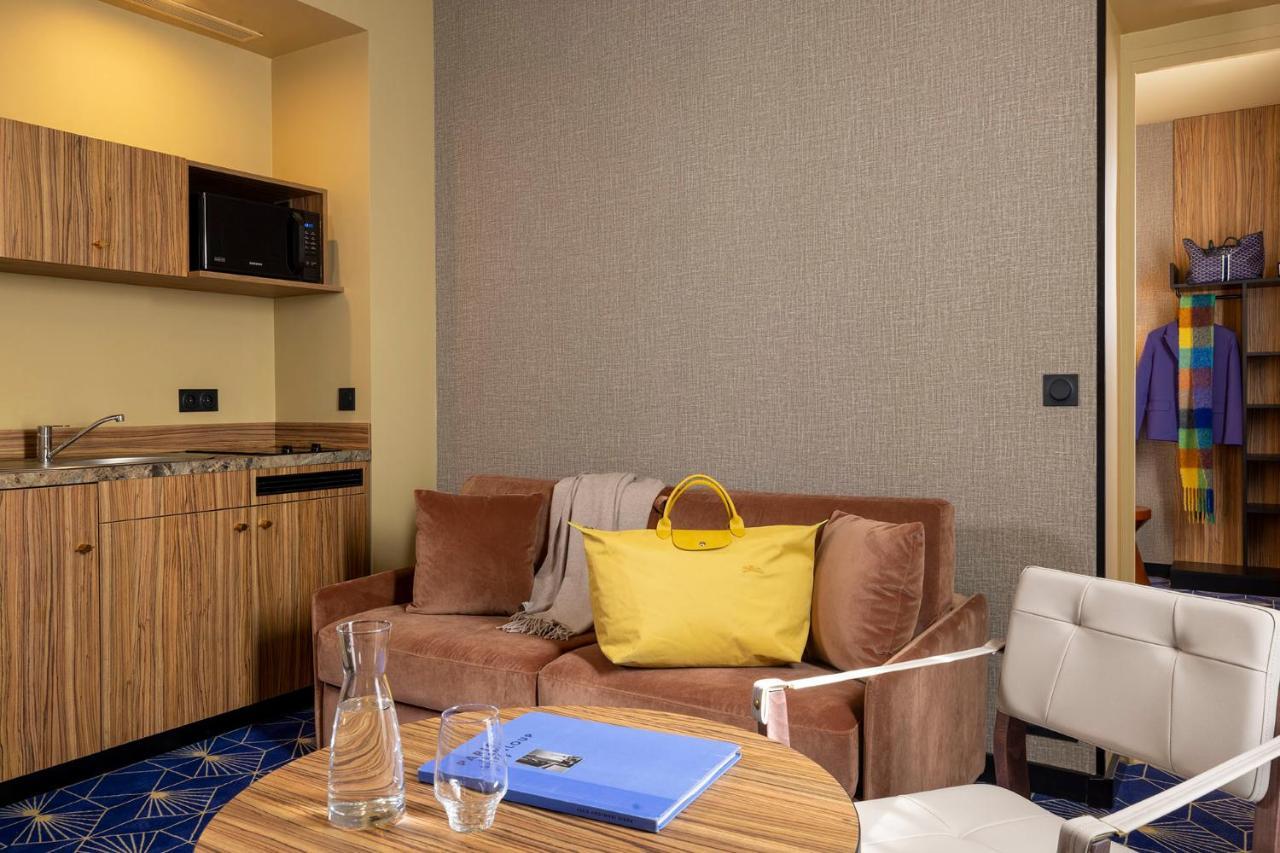 Hotel Le Rocroy Paryż Zewnętrze zdjęcie